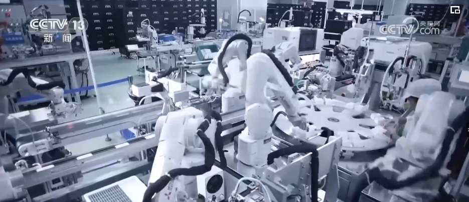 我國機器人領域基礎研發能力提升 創新產品在多領域加速落地